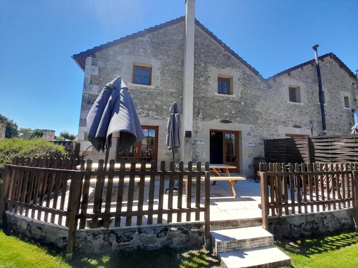 The Railway Cottage - Characterful And Comfortable Holiday Cottage Piégut-Pluviers Exterior foto